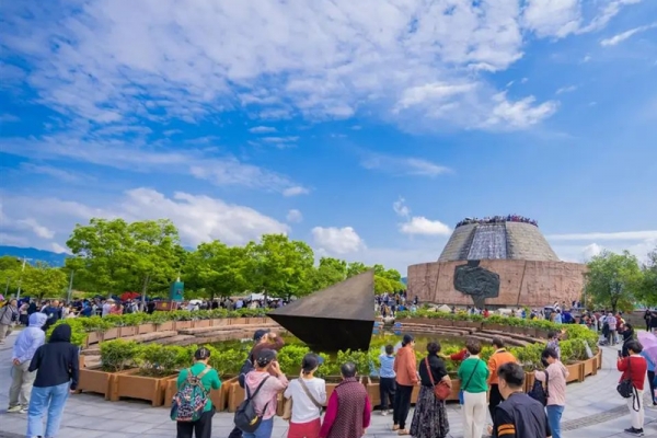 宜昌5A景區(qū)三峽大壩免門票10年，繼續(xù)！