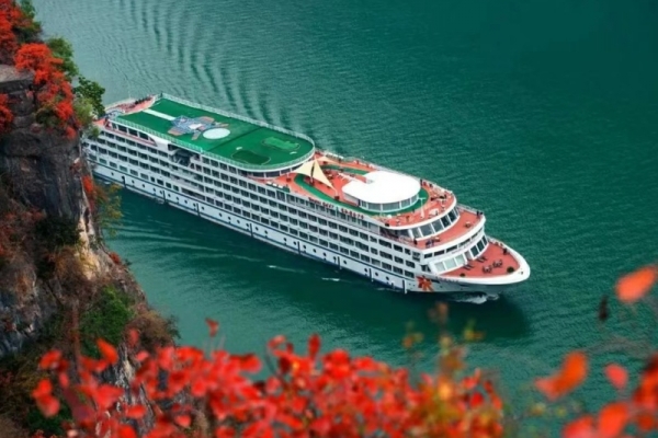 【黃金號系列】長江萬噸級五星豪華游輪 七艘不同風格的游船適合老人小孩一起出行