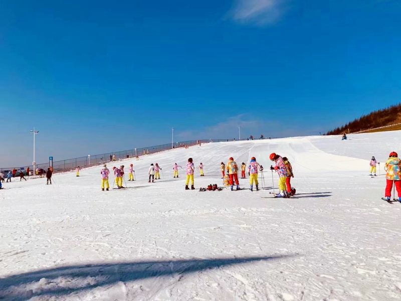 五峰國際滑雪場