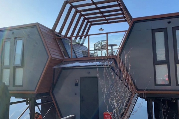 來五峰國際滑雪場 住獨嶺云頂酒店 看日出日落 滑雪觀云海 美景一刻不耽擱