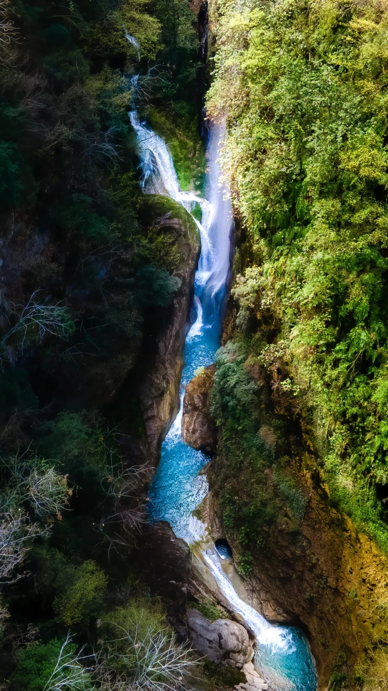 巴東無源洞_副本