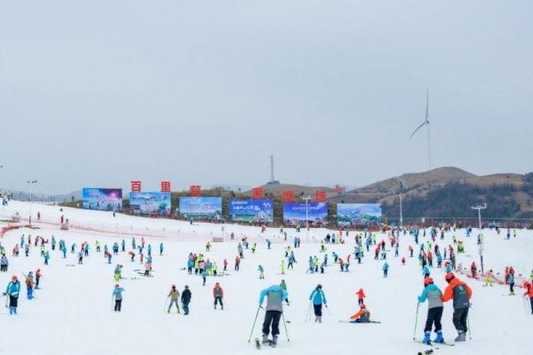 來百里荒賞雪、滑雪超詳細攻略，請收藏好哦！！