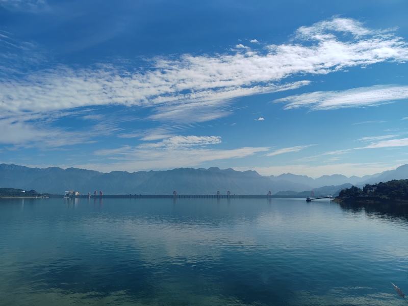 三峽大壩高峽出平湖