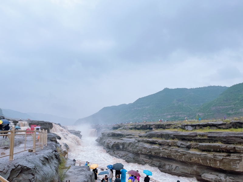 壺口瀑布1_副本