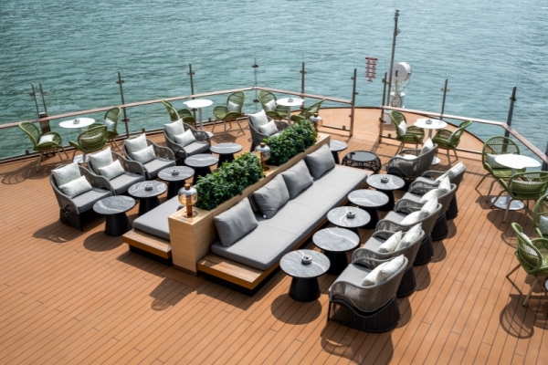 宜昌到重慶的長江三峽世紀江山如詩一日游登船時需要出示什么證件?