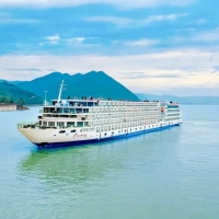 【世紀綠洲號游輪】重慶至宜昌4日游，奢享綠洲慢時光