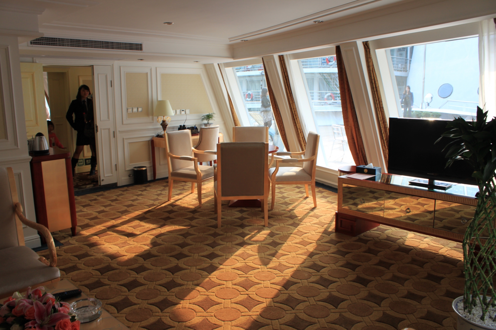 總統(tǒng)套客廳