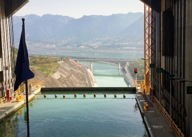 宜昌周邊二日游推薦【兩壩一峽三峽人家+大壩升船機(jī)】預(yù)約熱線 18986789364