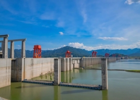 (三峽大壩+車進(jìn)三峽人家二日游）總費(fèi)用多少？二日游精華行程分享