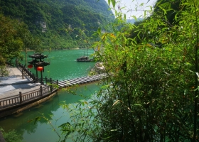 宜昌二日游如何安排，<清江畫廊+船進三峽人家二日游>多少錢，費用包含哪些