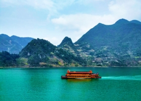 宜昌到清江畫廊，宜昌到三峽大壩二日游怎么安排，總費(fèi)用要多少？