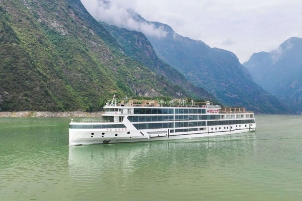 2025年國慶唯1短途一日游(長江三峽豪華觀光游輪)——世紀江山如詩(奉節?宜昌單程航線天天發船)